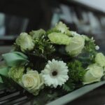 Composizioni floreali per il funerale: quali adoperare